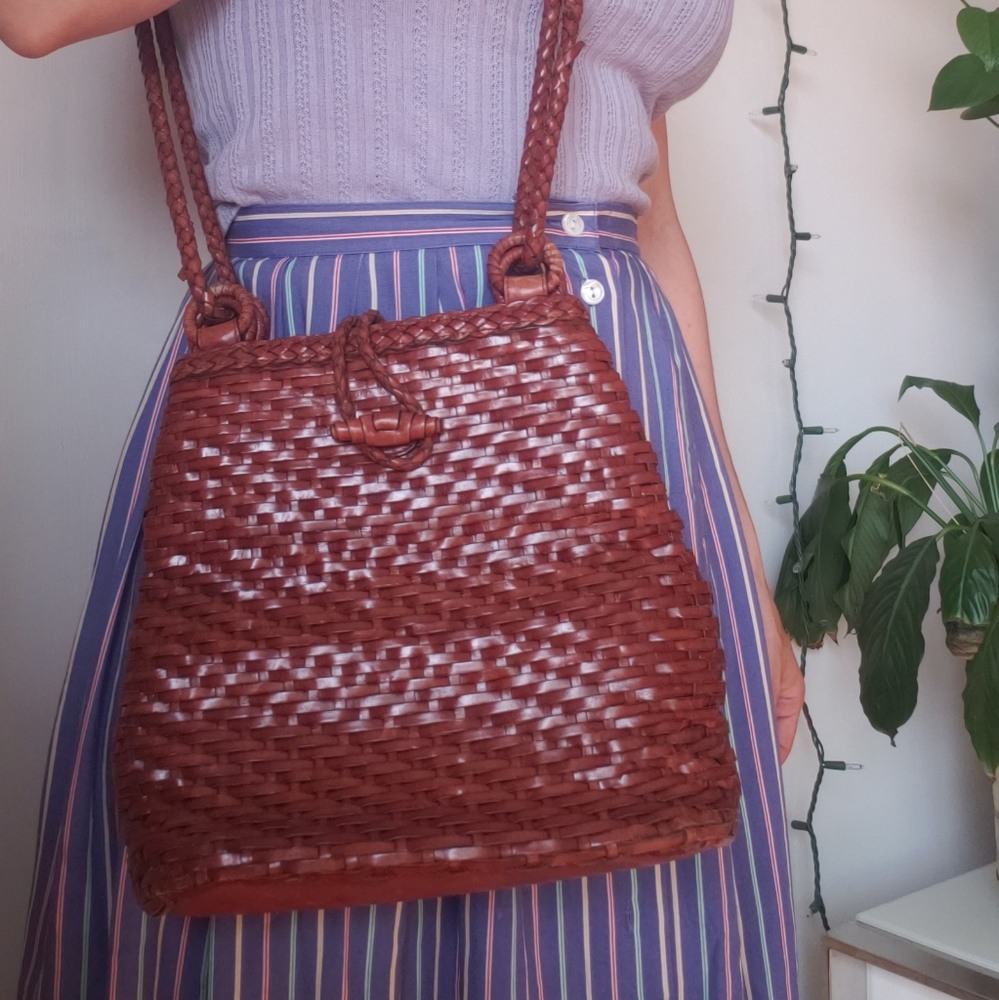 Vintage Leather Basket Weave Saddle Bag - Picture 2 of 9